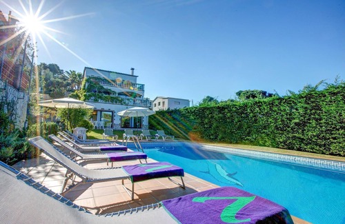 Pals Villa | Casa Susana - Six Bedroom Villa, Sleeps 12