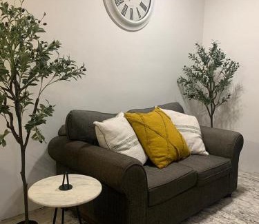 Juarez Municipality Apartment | Casa Tacambaro, minutes from the Consulate
