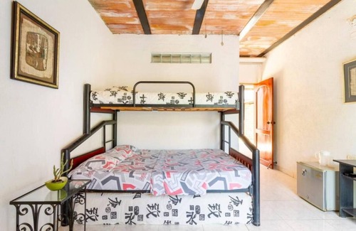 Taganga House | Casa Tara Double Room with Aircon