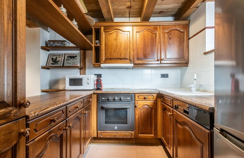 Gessa Ski Chalet | Casa Tarter in Gessa Town 10 pax