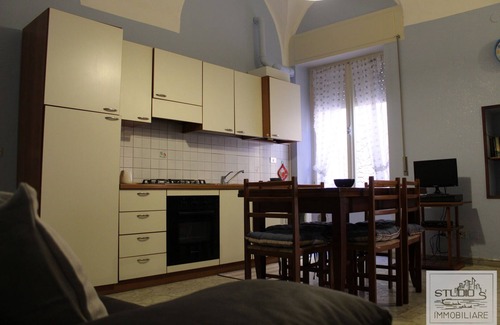Santo Stefano al Mare Apartment | Casa Tina a stone's throw from the sea