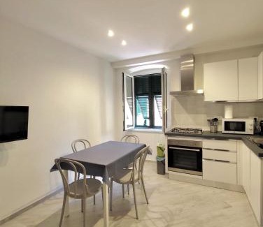 Varazze Apartment | Casa Tonina