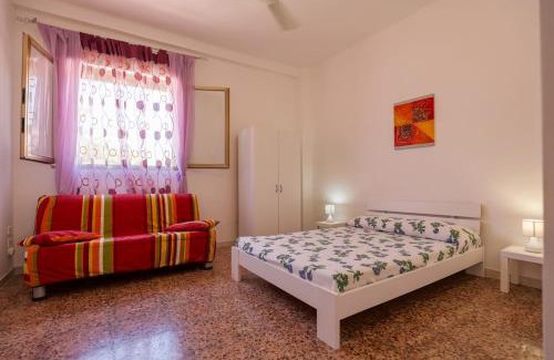 Specchiarica House | Casa Tribi a 250 mt dalla spiaggia di Specchiarica di San Pietro in Bevagna
