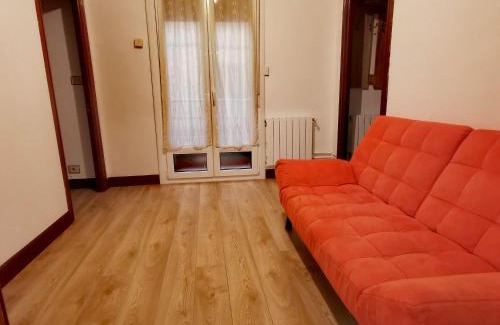 Barakaldo Apartment | Casa Urzelai