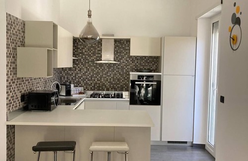 Terracina House | Casa vacanza a due passi dal mare, centralissima, ristrutturata