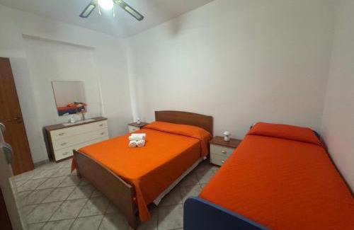 Guardavalle Marina House | CASA VACANZA BORGOROSSO A 70mt DAL MARE