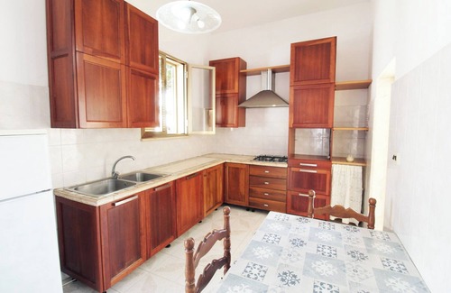Capilungo Apartment | Casa Vacanza Emanuela, by apulia home