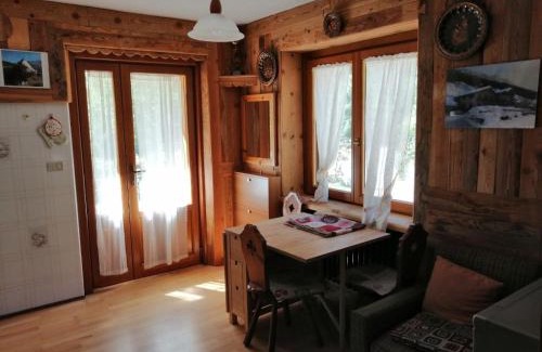 Coveyrand-Vieu Apartment | Casa Vacanza Famiglia Belli