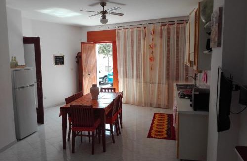 Pimonte House | Casa Vacanza "Romano"