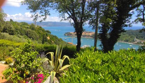 Le Grazie House | Casa Vacanze Luna