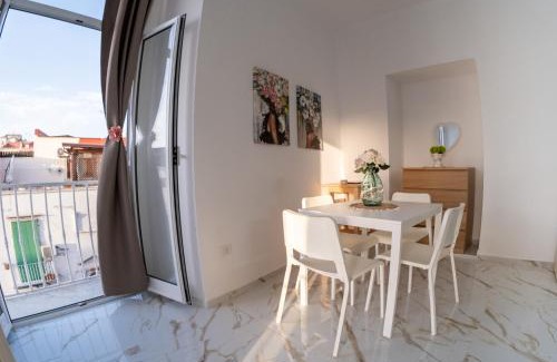Portici Apartment | Casa Vacanze Mamma Vesuvia Portici - Napoli