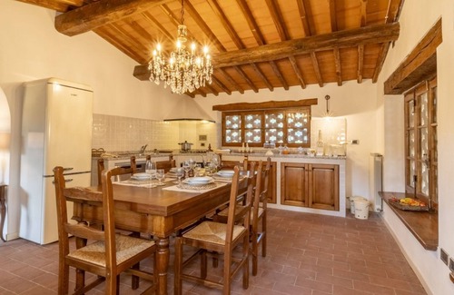Pergine Valdarno House | Casa Vecchia Toscana - apartment with swimming pool