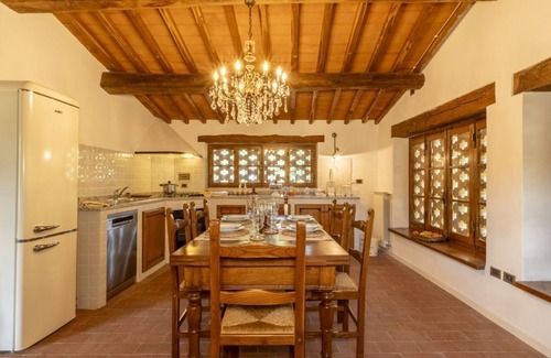 Pergine Valdarno House | Casa Vecchia Toscana - apartment with swimming pool