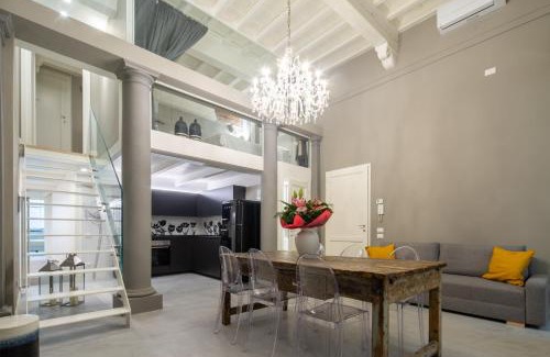Oltrarno Apartment | Casa Velluti Deluxe by Mmega