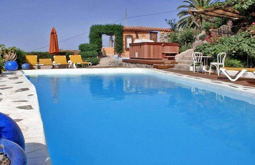 El Jaral House | Casa Verde