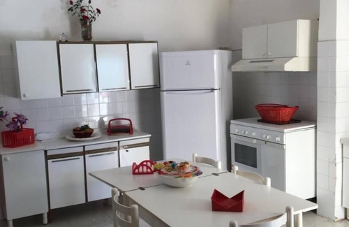 Marina di Mancaversa Villa | casa vicino mare sea rocks cottage