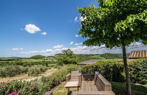 Casole d'Elsa Apartment | Casa Vigneto, Casole d’Elsa