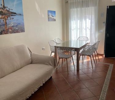 Chipiona House | Casa Villa Lydia en el centro de Chipiona