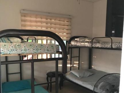 Melgar Villa | Casa Villa Rosita con piscina privada!