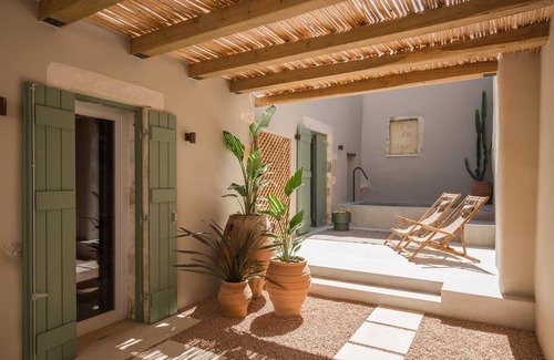 Adele House | Casa Vindemia, House