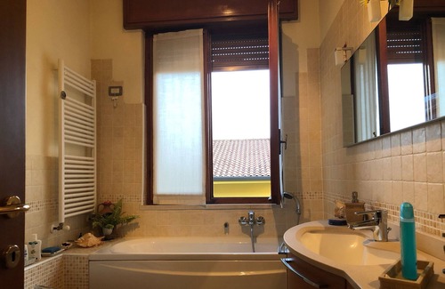 Castelnuovo del Garda Apartment | Casa Walter in Castelnuovo del garda