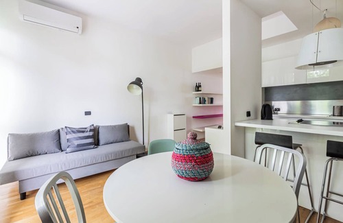 San Cristoforo Sul Naviglio Apartment | Casa Watt, stylish apartment with balcony