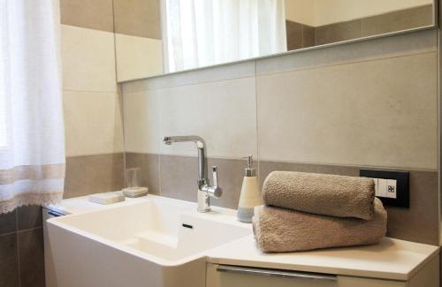 Cavalese Apartment | CASA YARA - Agenzia Dolomiti Affitti