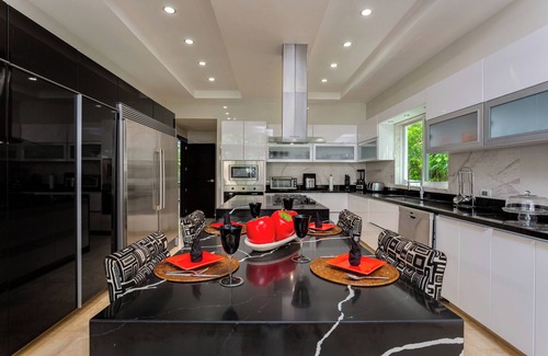 Playacar House | CASA YOLO - Luxury 4BR Villa in Playacar! Comfort, Elegance+Daily maid.