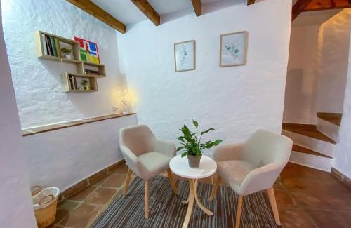 Benadalid House | CasaBenadalid. Casa rural con piscina.