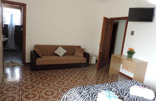 Felline House | Casabianca