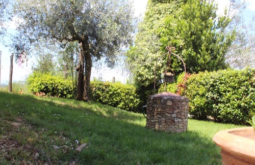 Certaldo Apartment | casagalayoga
