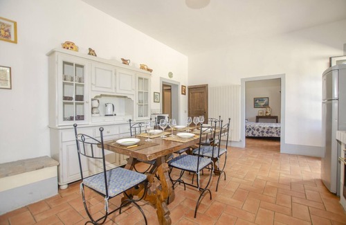 Sarteano Villa | Casale del Conte - Three Bedroom Villa, Sleeps 6