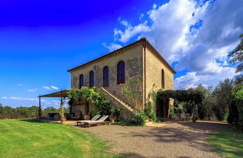 Buonconvento Villa | Casale Montesoli In Buonconvento, Tuscany