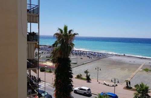 Ventimiglia Apartment | Casalmare Sabina