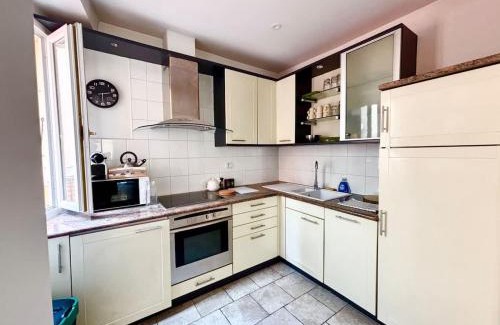 Ajaccio Apartment | Casamea - Vieille Ville, 2 min plage, Clim