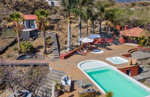 Tepoztlan Apartment | Casanevo Suite - Mountain views Tepoztlán - Pool