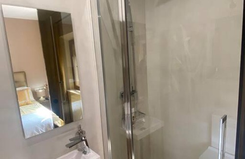 San Ildefonso Apartment | CasaPilarAlbaicinBajo apto suite