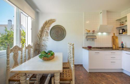 Zahora Apartment | Casara Cinco - Hermosa Casa con Vista al Mar y Acceso Privado a la Playa
