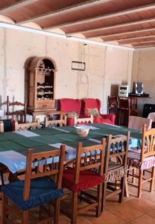 Cazalla De La Sierra House | Casas del Madroño