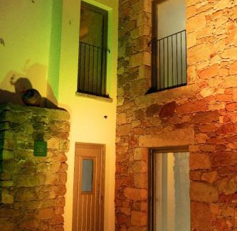 Fundao House | Casas do Freixial - Casa do Beco