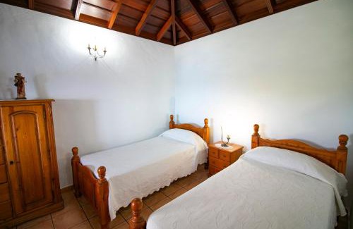 Los Quemados House | Casas los Alisios II