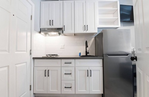 Pico-Union Apartment | Casas On Cordova Street