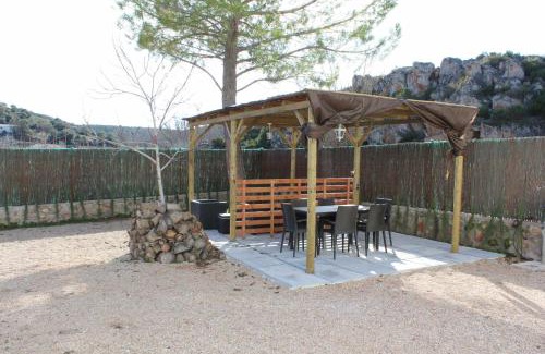 Ossa de Montiel Ski Chalet | Casas Rurales Tía María