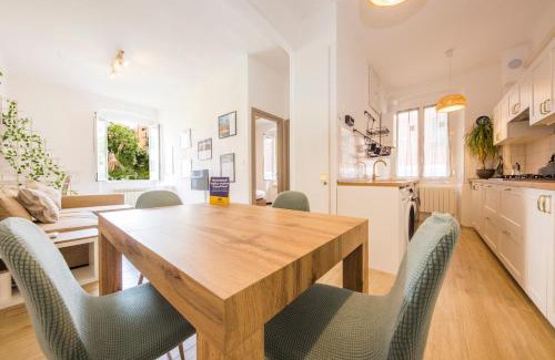 Lagaccio Apartment | CasaViva - Comfy Modern Trilo in Genova Principe