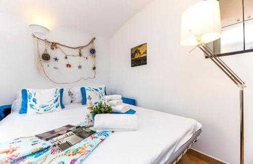 Camogli Apartment | CasaViva - Intimate Seavibe Studio in Camogli