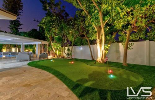 Harbour Inlet House | Cascada-Luxe Resort Heated Pool HotTub Wlk 2 Beach