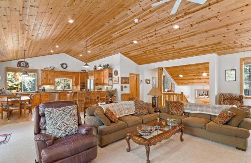 McKinney Estates House | Cascade Woods