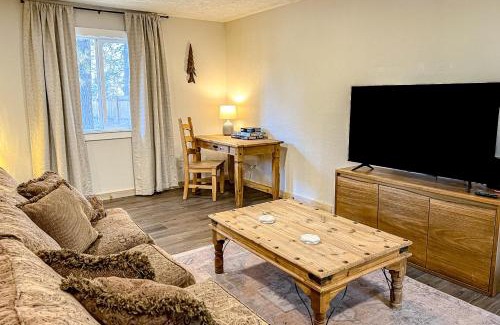 Sisters House | Cascadia Cottage