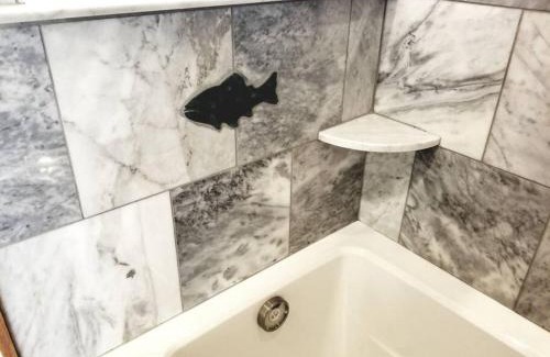 Stanardsville Apartment | Cascina Rococo at White Lotus Eco Spa Retreat