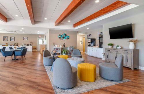 South Portland Hotel | Casco Bay Hotel Portland Airport - Maine Mall, an Ascend Collection Hotel